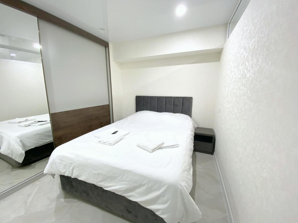 Gss Apartment Tiflis Exterior foto